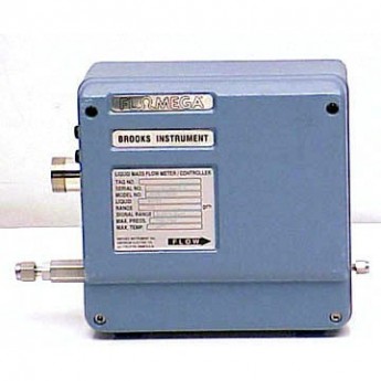 Термальный контроллер жидкости BROOKS INSTRUMENT Flomega 5881 3619932